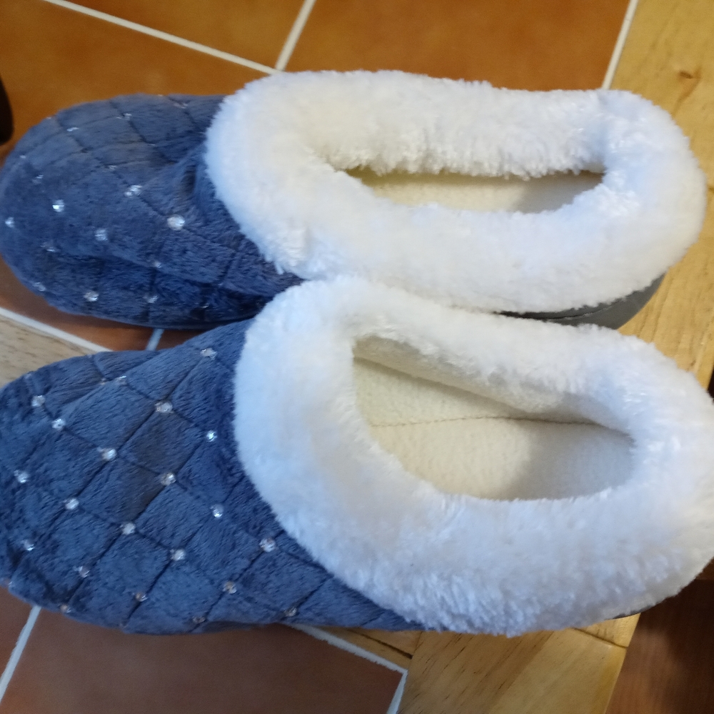 New Bejeweled Gray Slipper